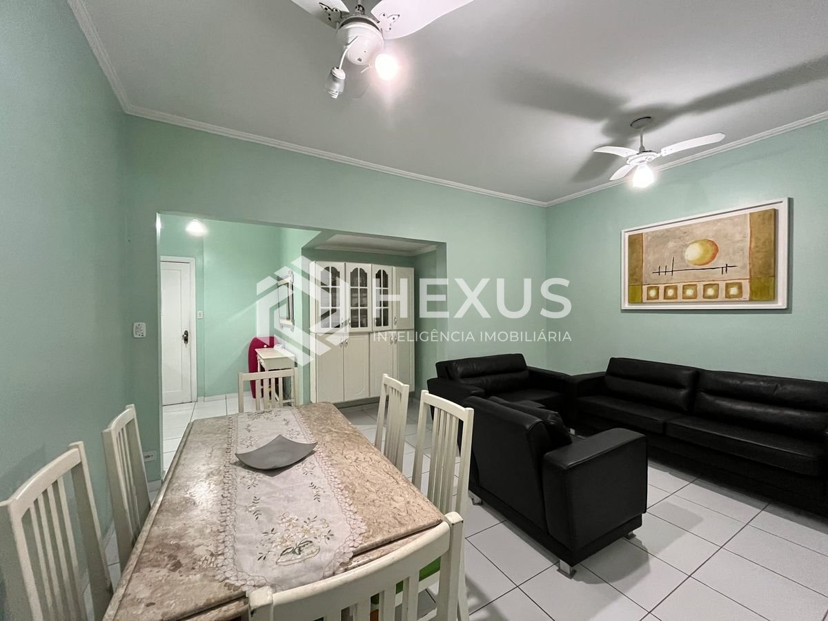 Foto 2 de Apartamento na quadra mar da Praia das Pitagueiras, Guaruja