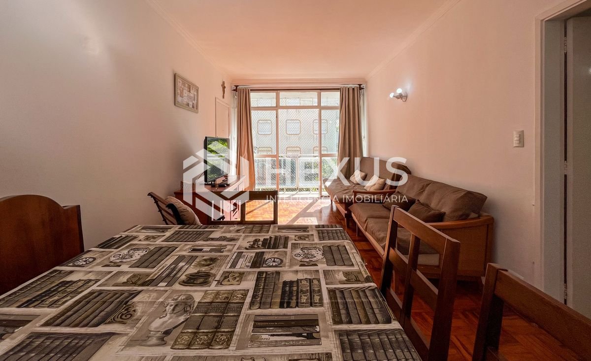 Foto 4 de Apartamento com varanda e vista mar na beira mar da Praia das Pitangueiras, Guaruja