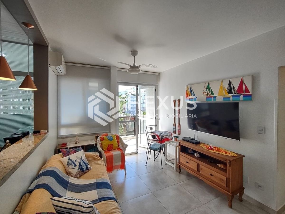 Foto 2 de Apartamento com varanda na Praia da Enseada, Guaruja