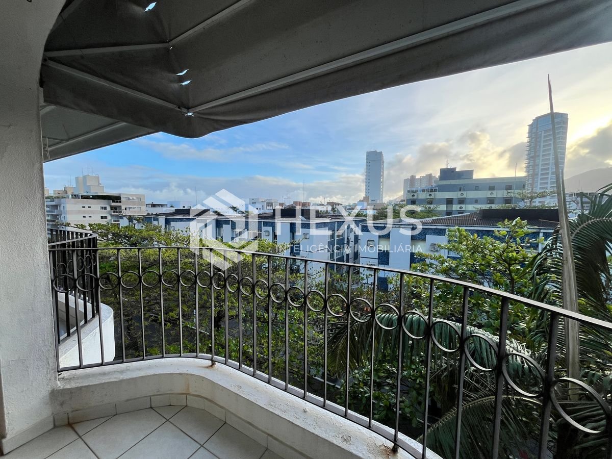 Foto 3 de Apartamento varanda e lazer na Praia da Enseada, Guaruja