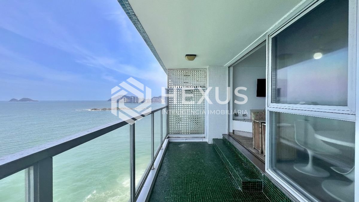 Foto 4 de Apartamento, 3 Quartos, Frente Mar com varanda e vista mar na Praia das Pitangueiras à venda, região do morro do maluf, Guarujá-SP.
