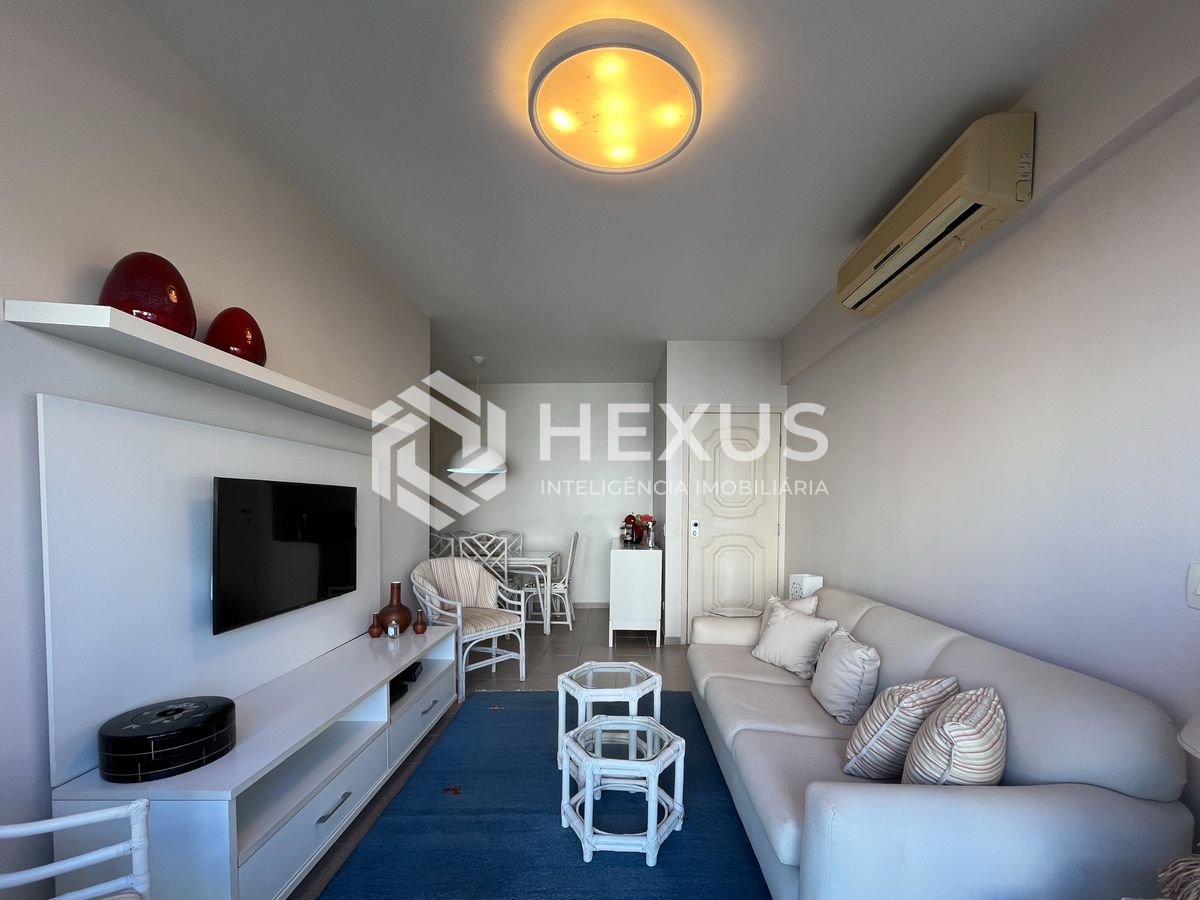 Foto 3 de Apartamento com varanda vista mar e lazer na Praia das Pitangueiras, Guaruja