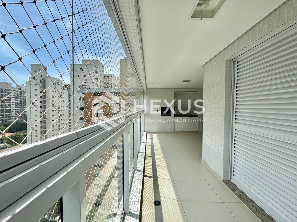 Foto 3 de Apartamento com varanda gourmet e lazer completo na Praia das Pitangueiras, Guaruja