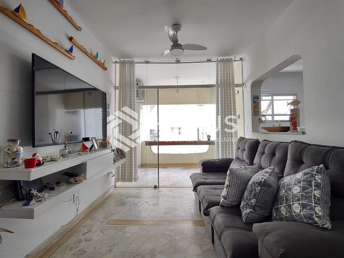 Foto 3 de Apartamento com varanda e lazer na Praia da Enseada, Guaruja
