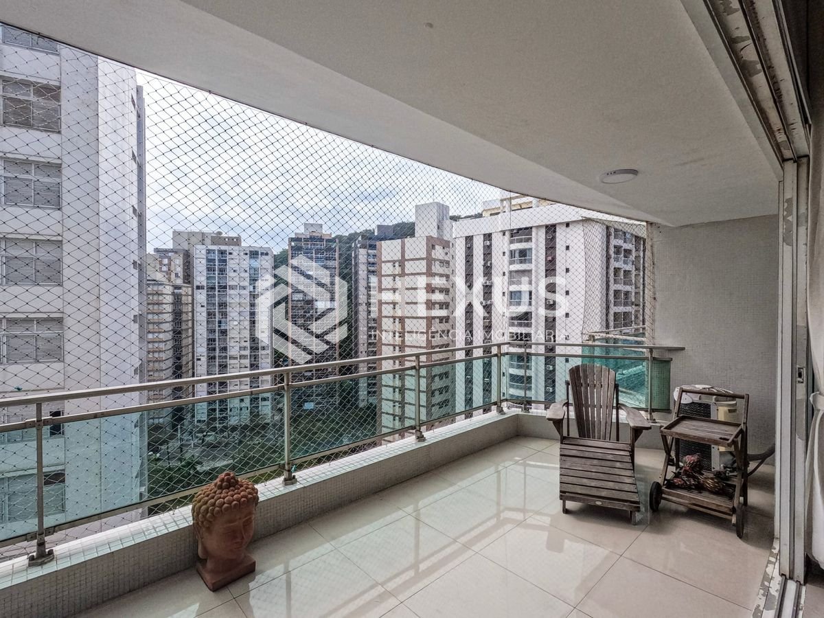 Apartamento em Pitangueiras — foto 1
