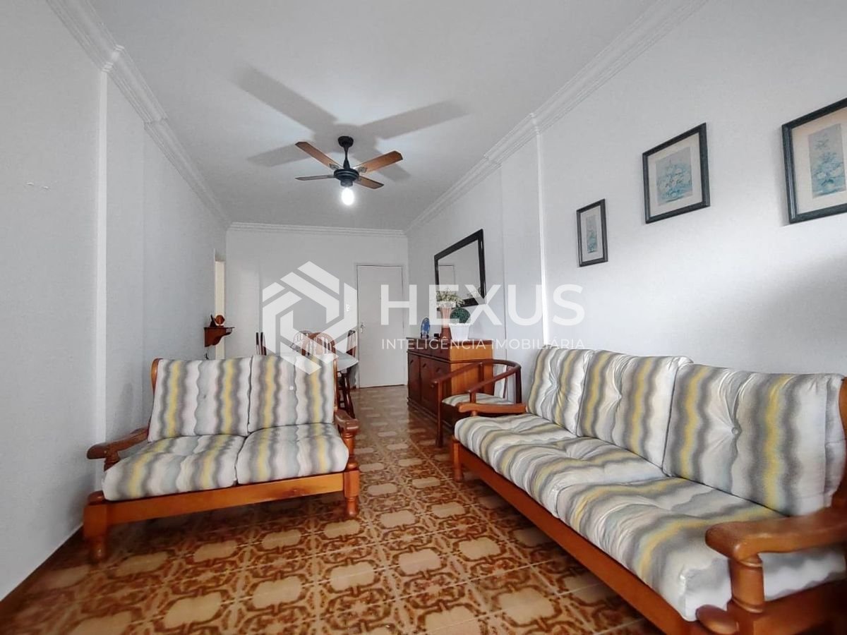 Foto 3 de Apartamento com varanda na Praia da Enseada, Guaruja