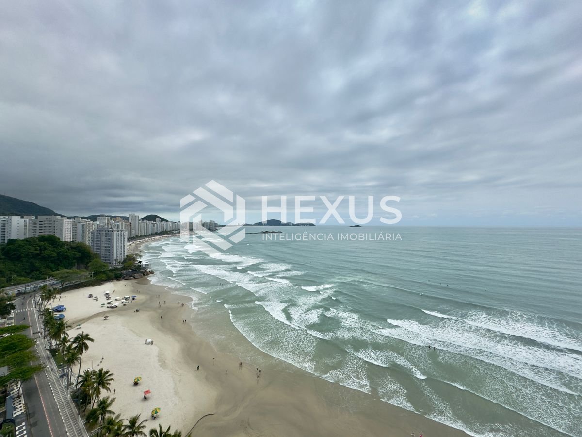 Foto 2 de Apartamento frente mar com varanda vista mar e lazer na beira mar da Praia das Astúrias, Guarujá-SP.