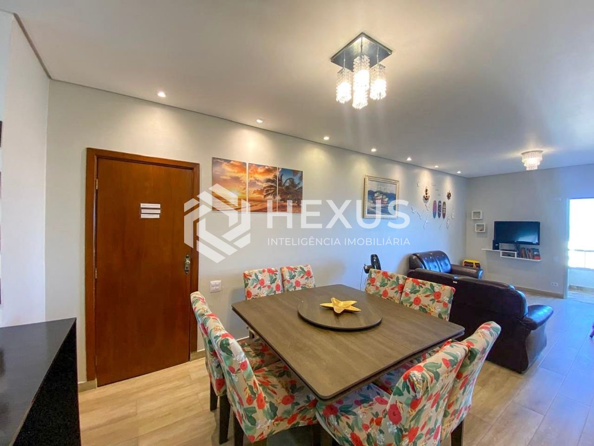 Foto 3 de Apartamento com varanda vista mar e lazer na beira mar da Praia das Pitangueiras, Guarujá