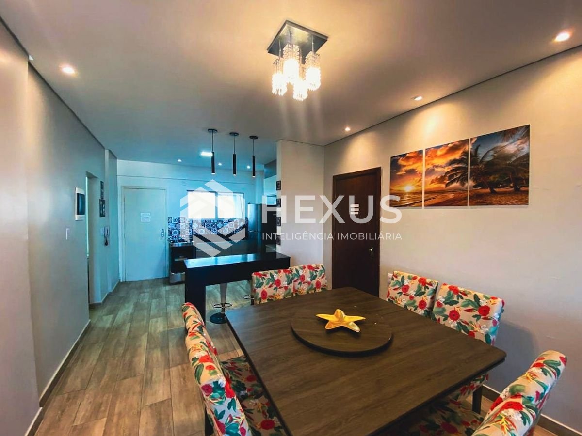 Foto 4 de Apartamento com varanda vista mar e lazer na beira mar da Praia das Pitangueiras, Guarujá