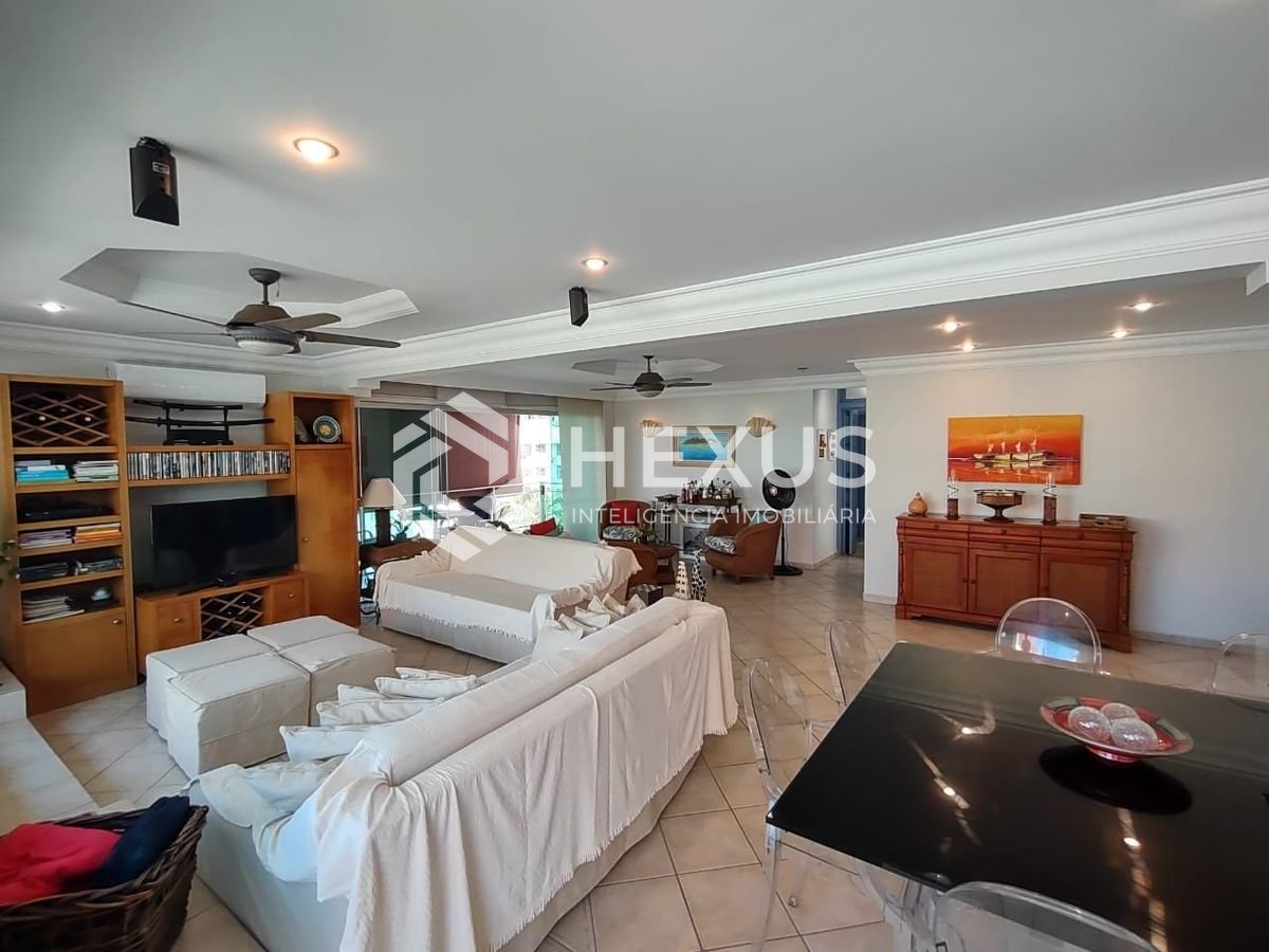 Foto 4 de Cobertura Penthouse com varanda e lazer na Praia da Enseada à venda, Guarujá-SP.