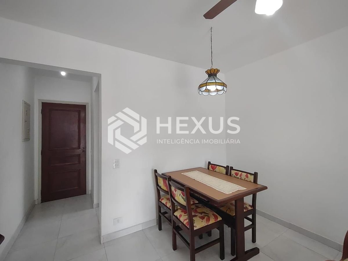 Foto 5 de Apartamento com varanda e lazer na Praia da Enseada, Guaruja