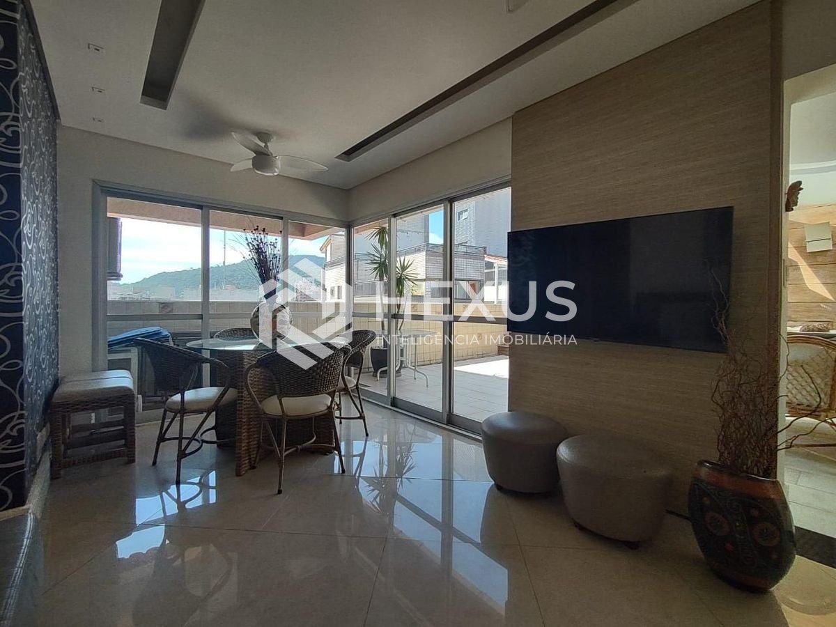 Foto 4 de Cobertura penthouse com varanda e lazer na Praia da Enseada, Guaruja