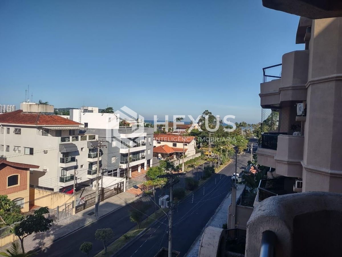 Foto 2 de Apartamento com varanda e lazer na Praia da Enseada, Guaruja