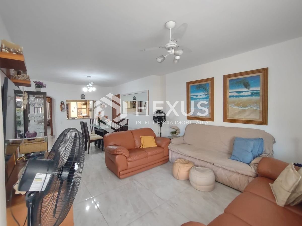 Foto 4 de Apartamento com varanda e lazer na Praia da Enseada, Guaruja