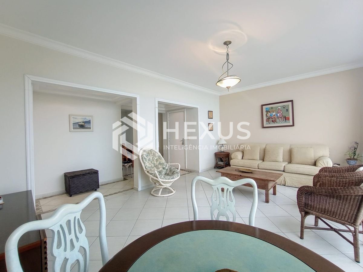 Foto 5 de Apartamento reformado frente mar na Praia das Pitangueiras, Guaruja