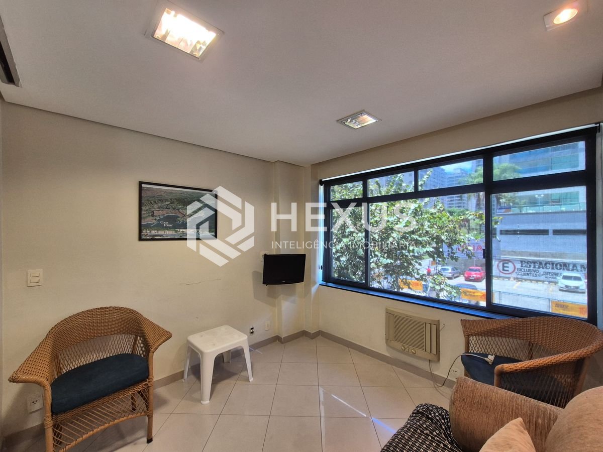 Foto 5 de Apartamento a 2 quadras da Praia das Pitangueiras, Guarujá