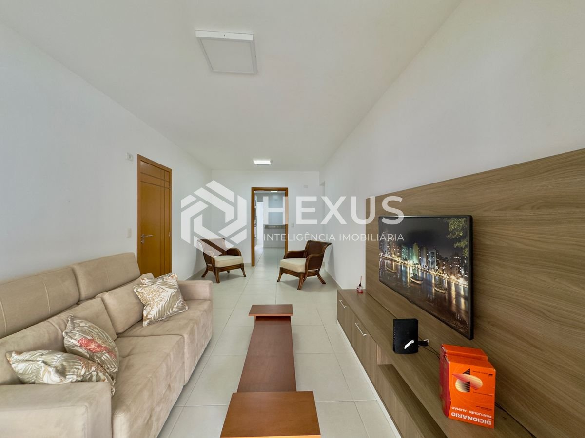 Foto 4 de Apartamento reformado com varanda gourmet e lazer na Praia das Pitangueiras, Guaruja