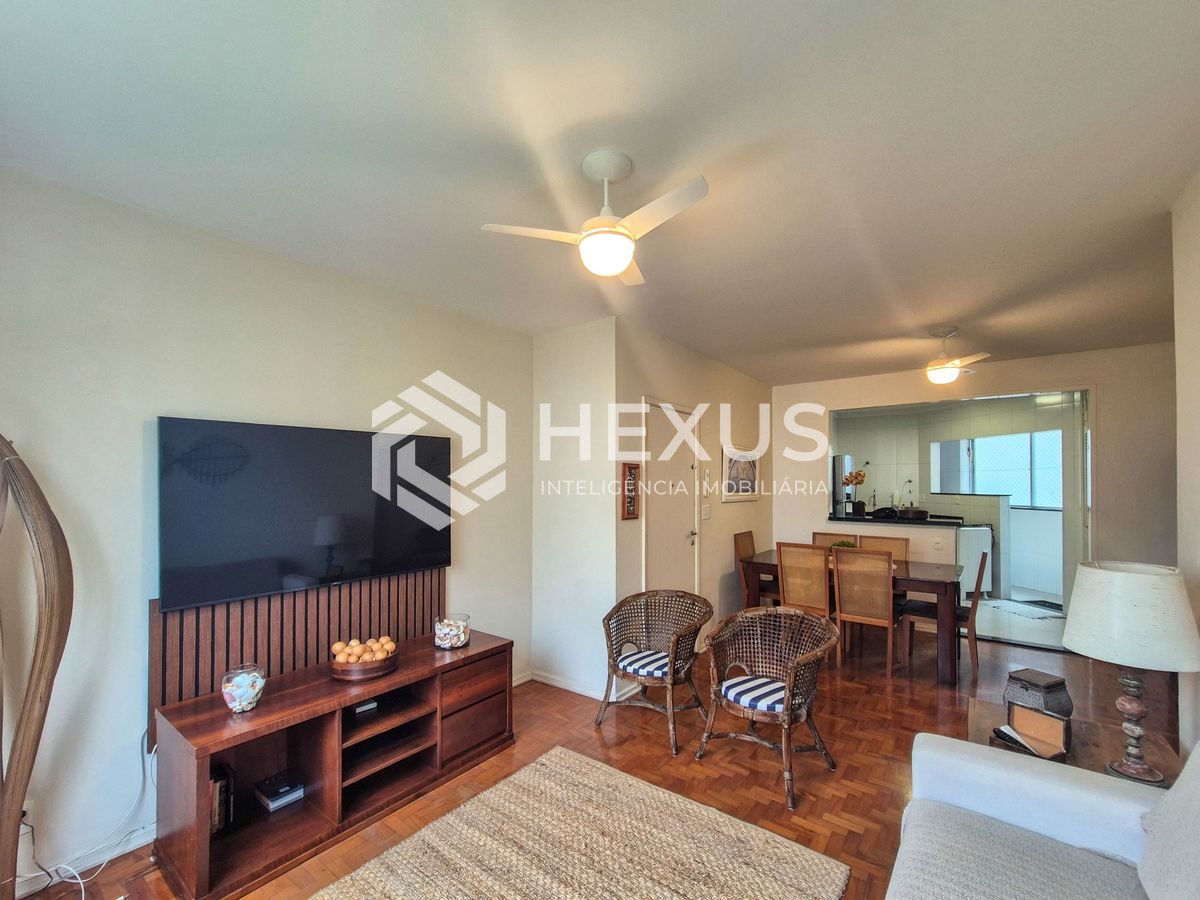Foto 5 de Apartamento reformado com vista mar a uma quadra da Praia das Pitangueiras, Guaruja