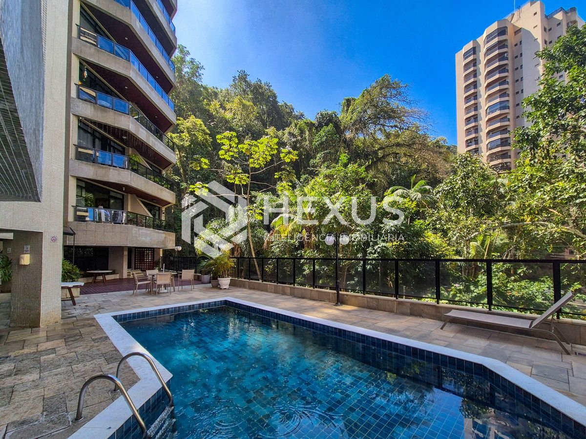 Apartamento em Pitangueiras — foto 1