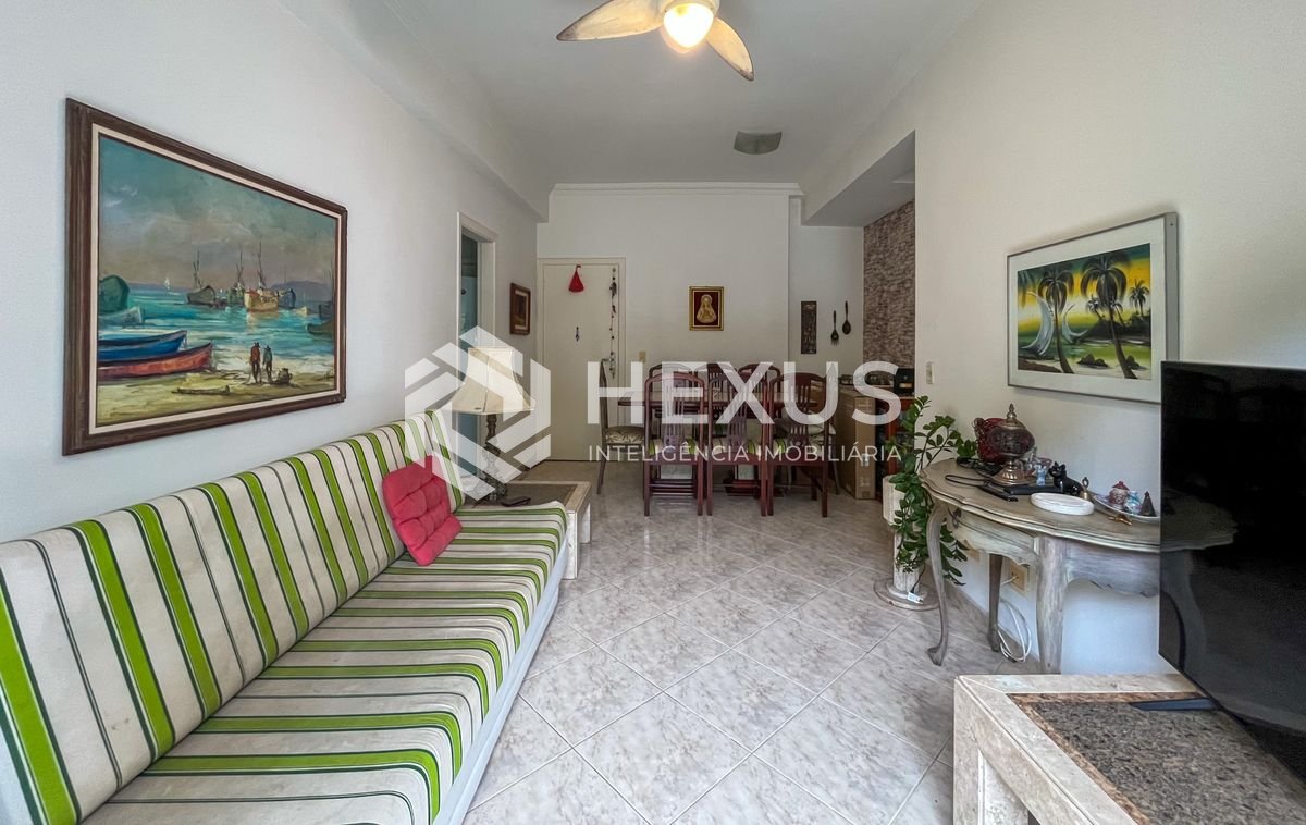 Foto 3 de Apartamento com varanda e lazer na Praia das Pitangueiras, Guaruja