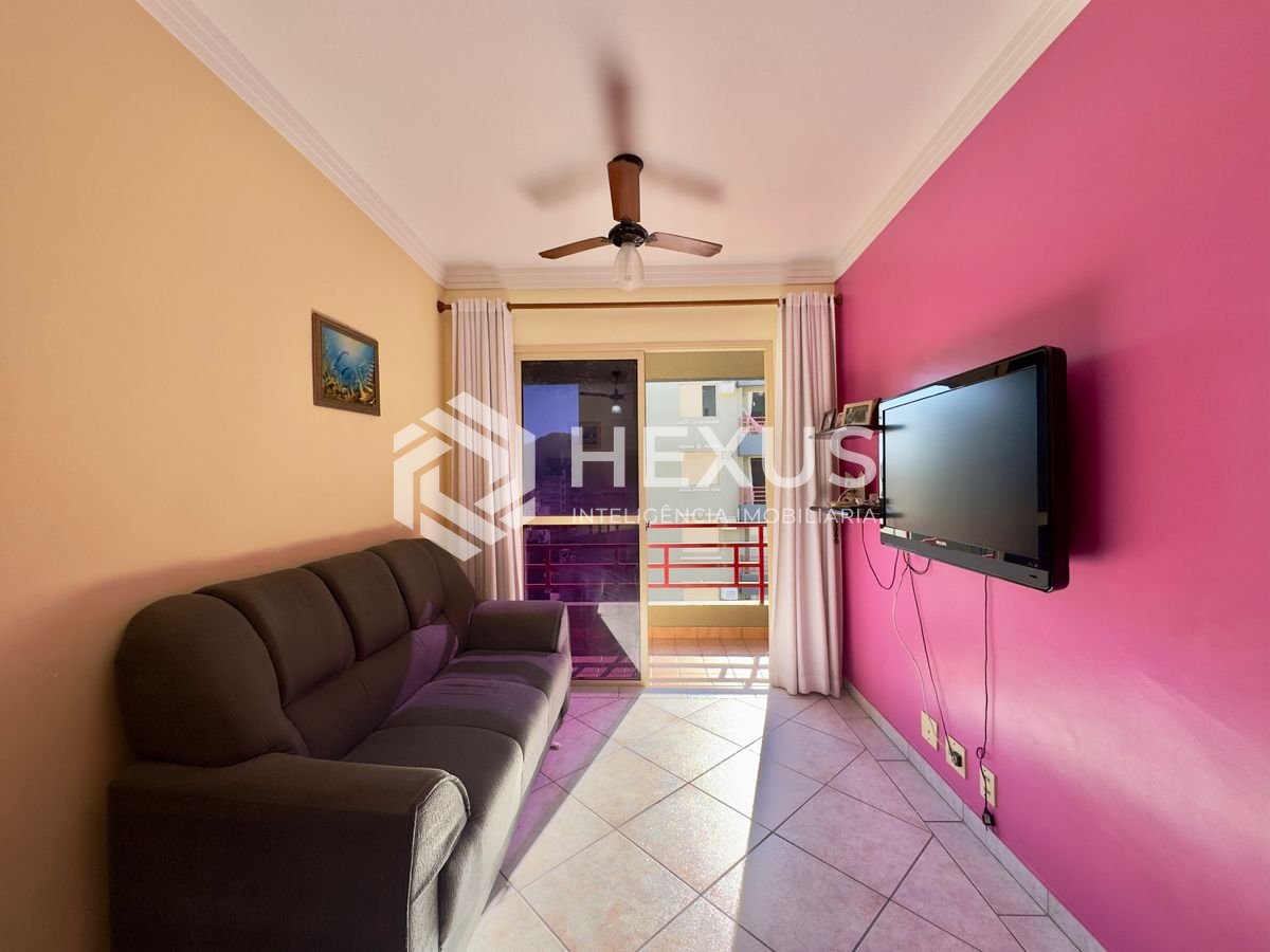 Foto 5 de Apartamento com varanda e lazer na Praia da Enseada, Guaruja