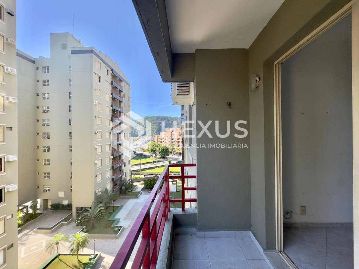 Foto 2 de Apartamento com varanda e lazer na Praia da Enseada, Guaruja