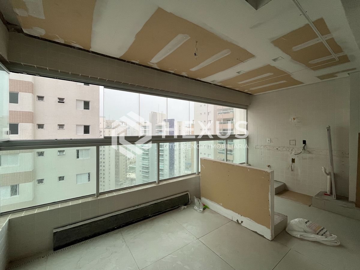 Foto 2 de Apartamento com varanda gourmet e lazer em prédio novo a uma quadra da Praia das Asturias, Guaruja