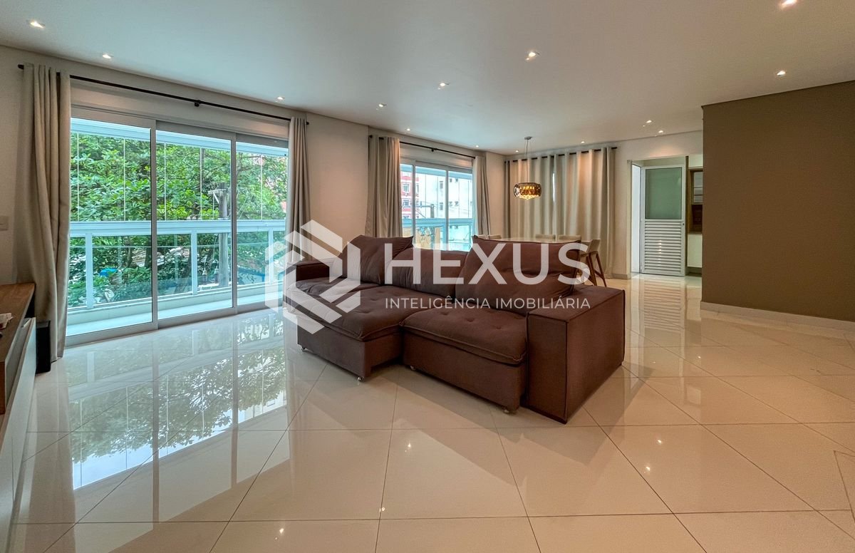 Foto 5 de Apartamento com varanda gourmet e lazer em prédio novo na Praia das Pitangueiras, Guaruja