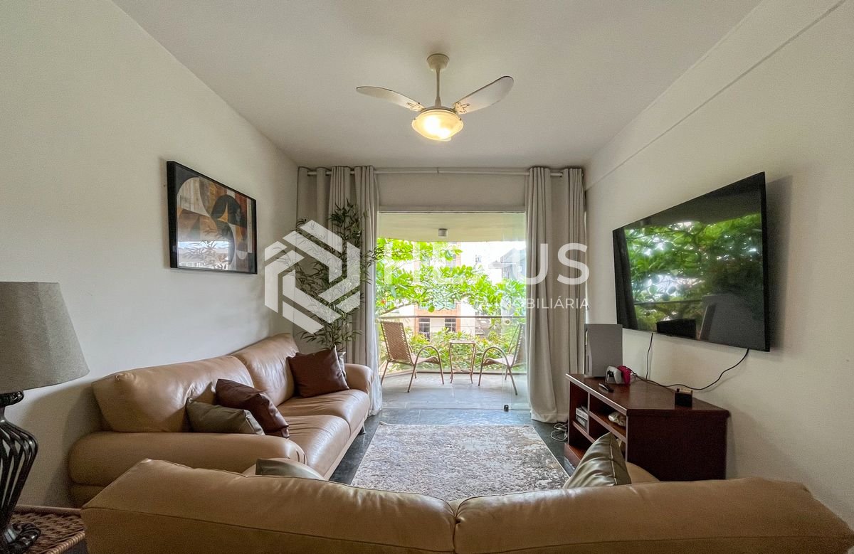 Foto 2 de Apartamento com varanda e lazer na região do Aquário na Praia da Enseada, Guaruja