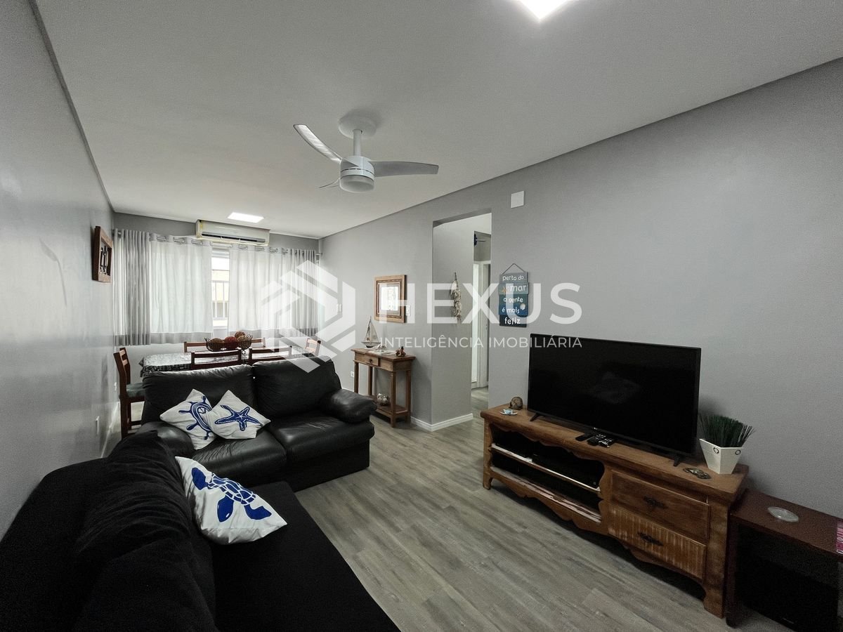 Foto 4 de Apartamento a duas quadras da Praia das Pitangueiras, Guaruja