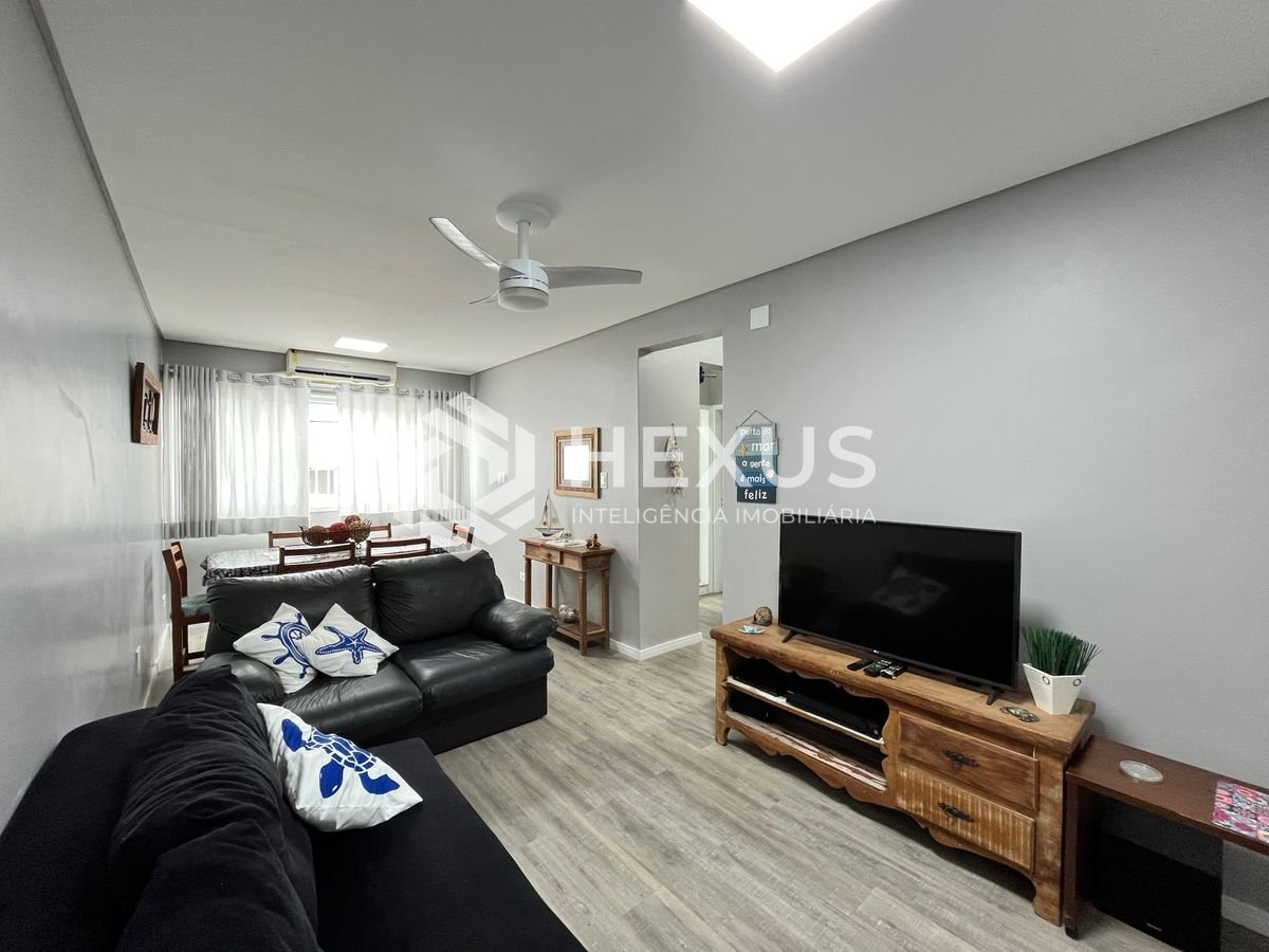 Foto 5 de Apartamento a duas quadras da Praia das Pitangueiras, Guaruja