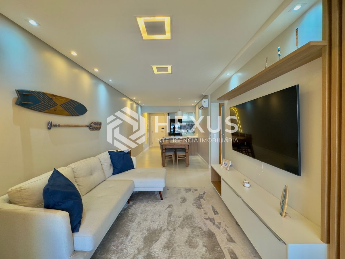 Foto 4 de Apartamento reformado frente mar com varanda gourmet vista mar em prédio novo com lazer na Praia das Asturias, Guaruja