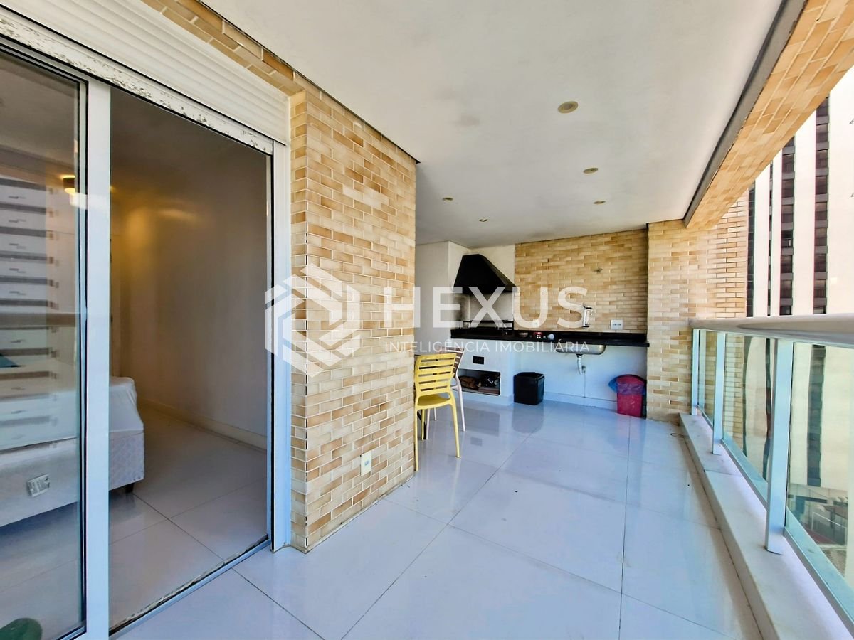 Foto 2 de Apartamento reformado frente mar com varanda gourmet e lazer em prédio novo na Praia das Asturias, Guaruja