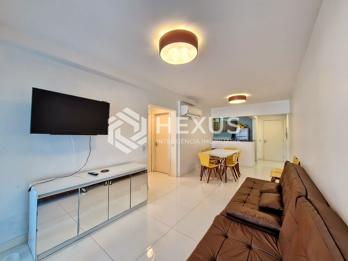 Foto 4 de Apartamento reformado frente mar com varanda gourmet e lazer em prédio novo na Praia das Asturias, Guaruja