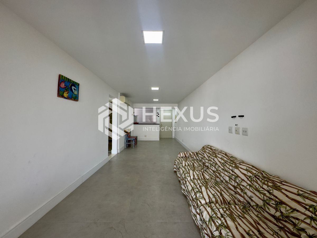 Foto 4 de Apartamento reformado frente mar com varanda gourmet e lazer em prédio novo na Praia das Asturias, Guaruja