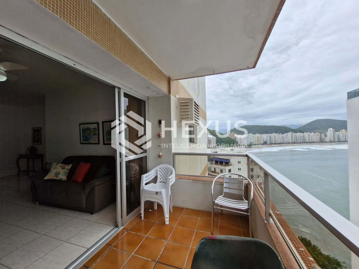 Foto 4 de Apartamento frente mar com varanda e lazer na Praia das Asturias, Guaruja