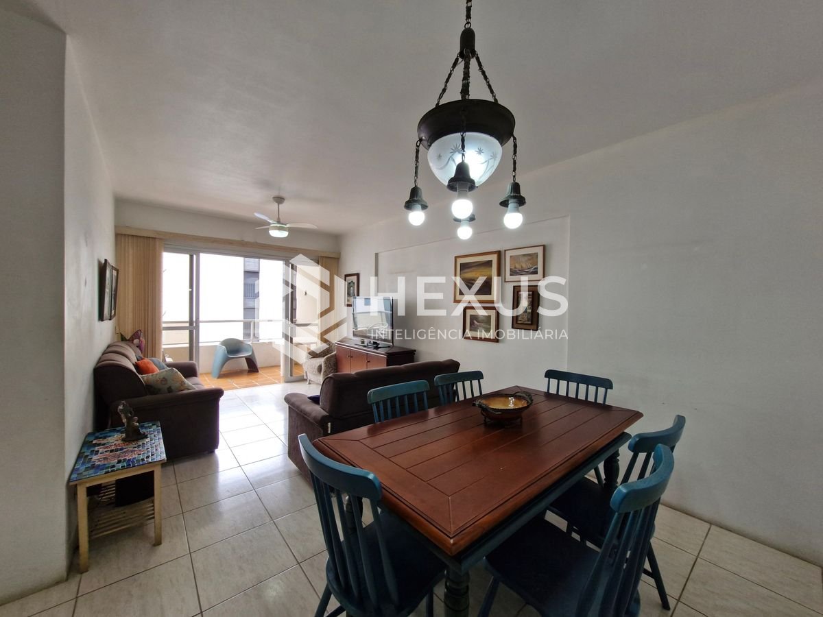 Foto 5 de Apartamento frente mar com varanda e lazer na Praia das Asturias, Guaruja