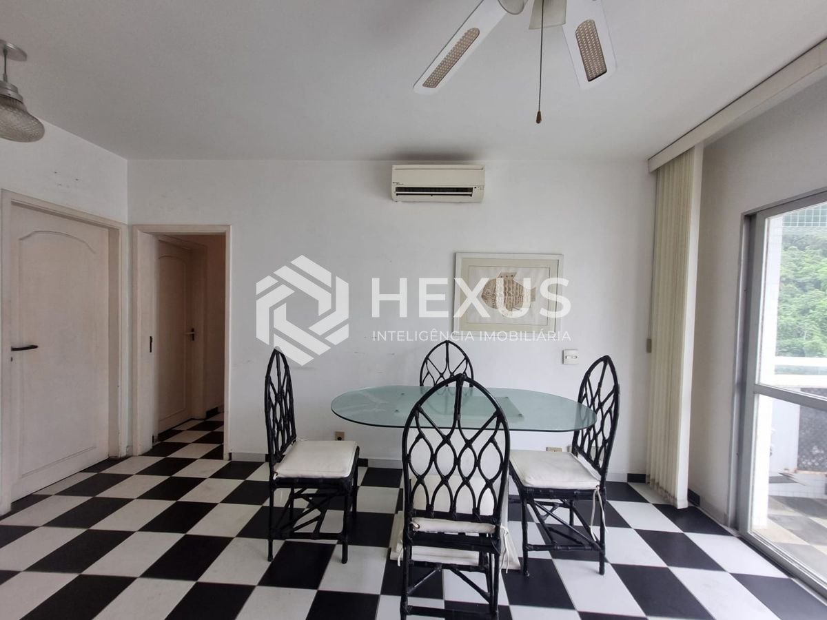 Foto 5 de Apartamento com varanda na beira mar da Praia das Pitangueiras, Guaruja
