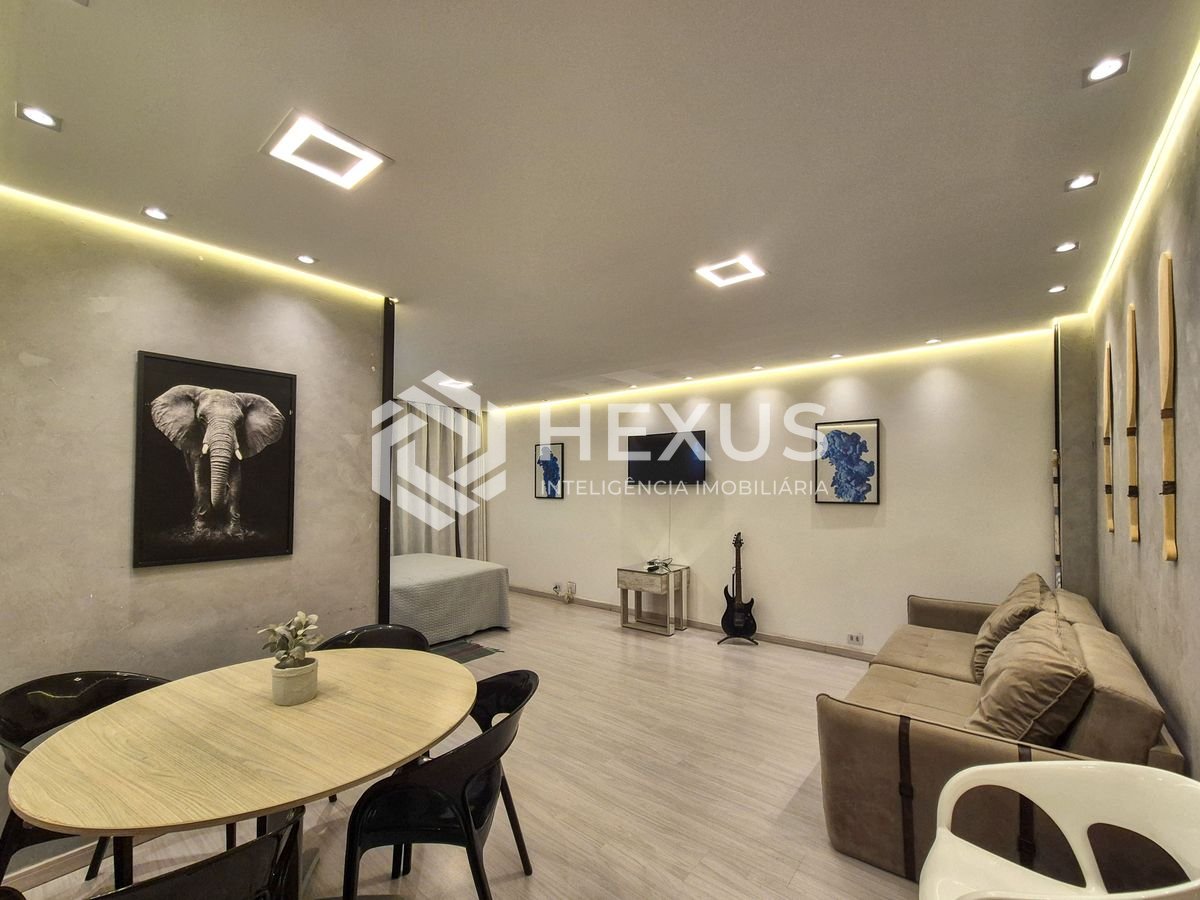 Foto 3 de Apartamento reformado e mobiliado na Praia das Pitangueiras, Guaruja