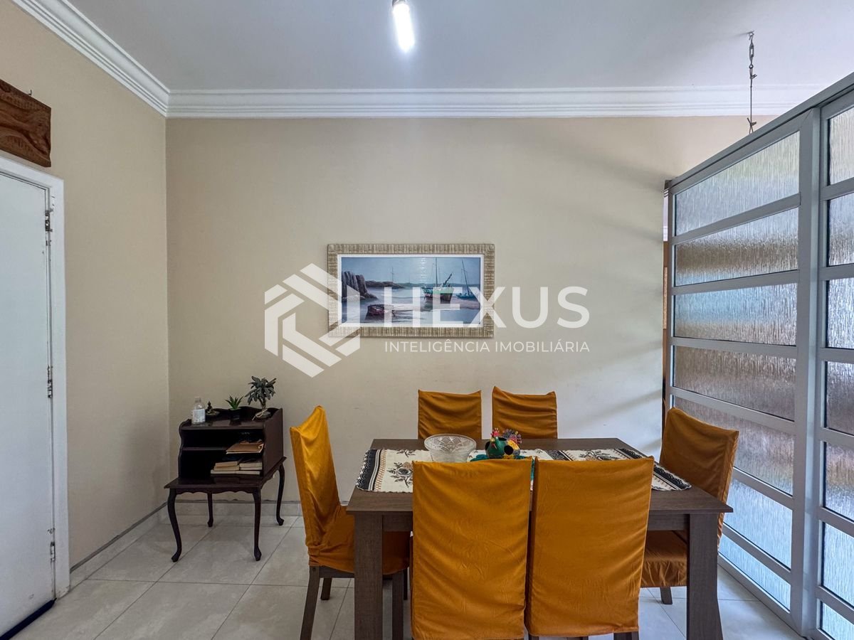 Foto 3 de Apartamento reformado frente mar  com lazer nas Pitangueiras, Guarujá