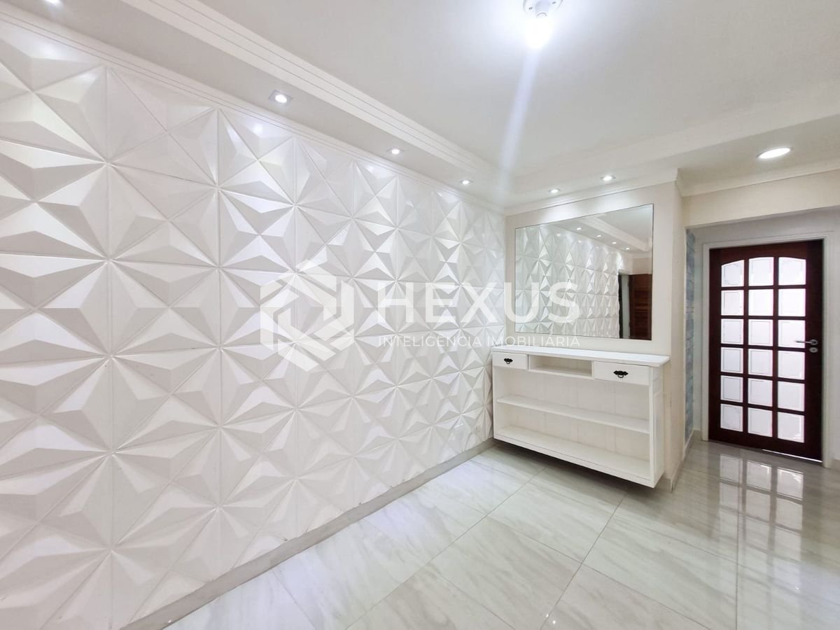 Foto 3 de Apartamento reformado com varanda na Praia das Asturias, Guaruja