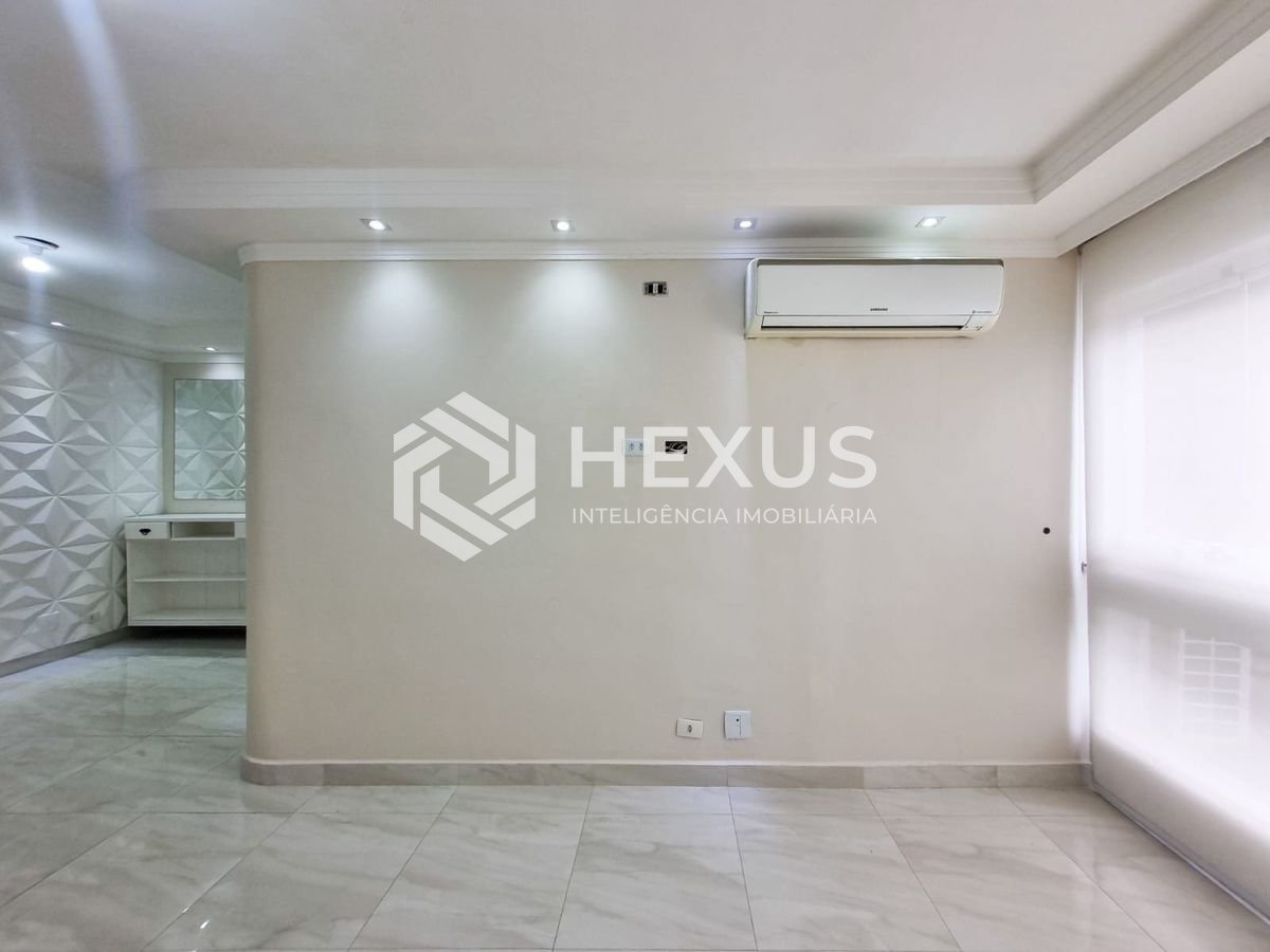 Foto 4 de Apartamento reformado com varanda na Praia das Asturias, Guaruja