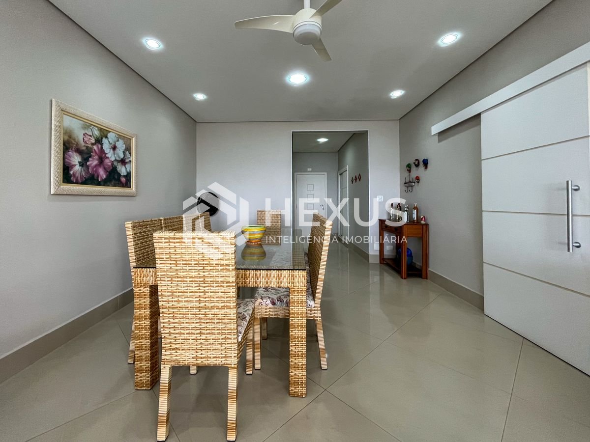 Foto 5 de Apartamento frente mar com vaga box à venda, Pitangueiras, Guarujá, SP