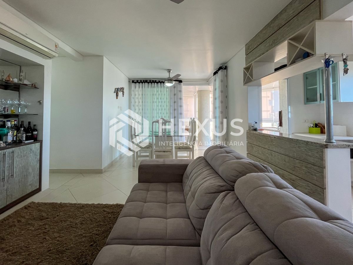 Foto 5 de Apartamento varanda gourmet e lazer na região da Brunella na Praia da Enseada, Guaruja