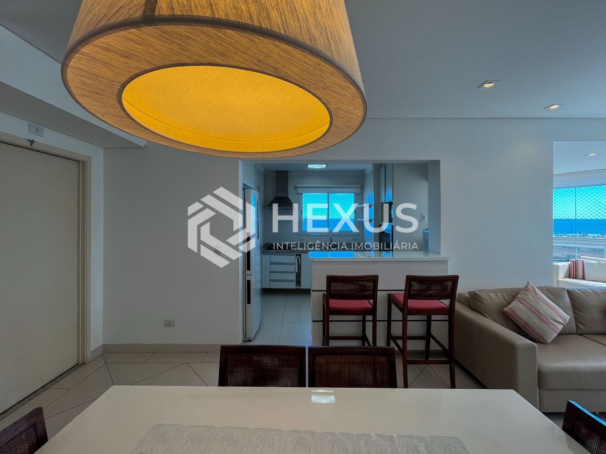 Foto 4 de Apartamento com varanda gourmet vista mar e lazer na Praia da Enseada, Guaruja