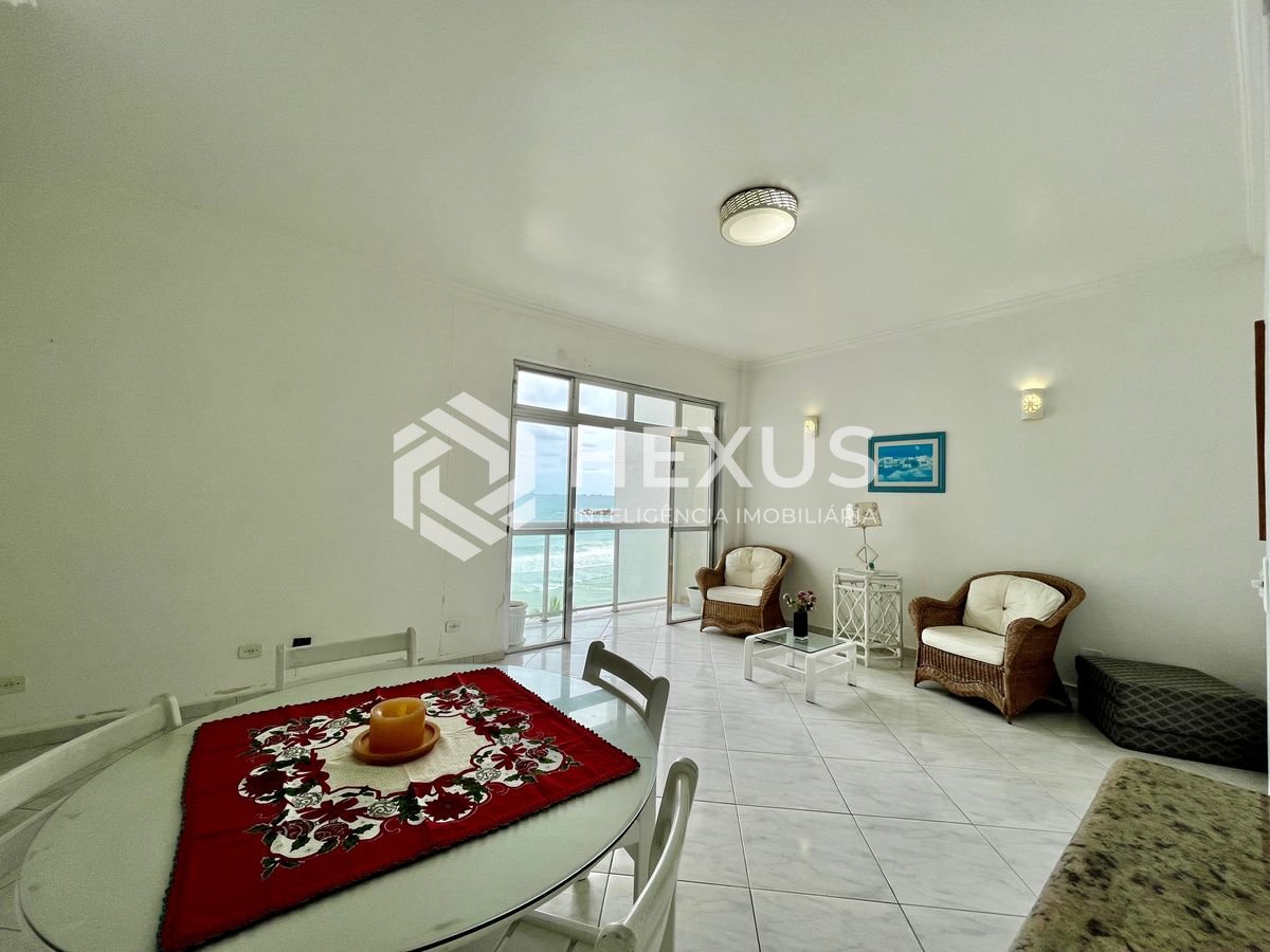 Foto 5 de Apartamento frente mar com varanda vista mar na Praia das Pitangueiras, Guaruja