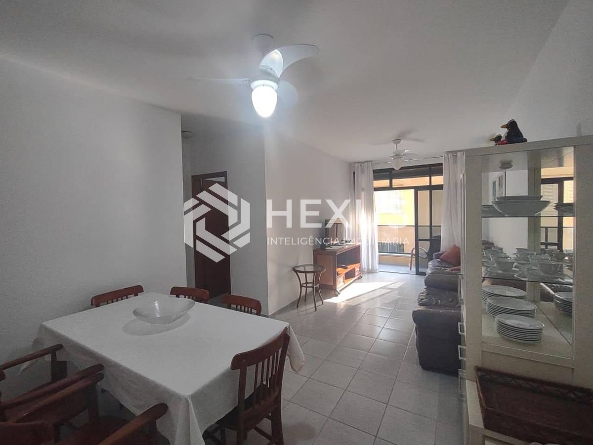 Foto 2 de Apartamento com varanda e lazer na Praia da Enseada, Guaruja