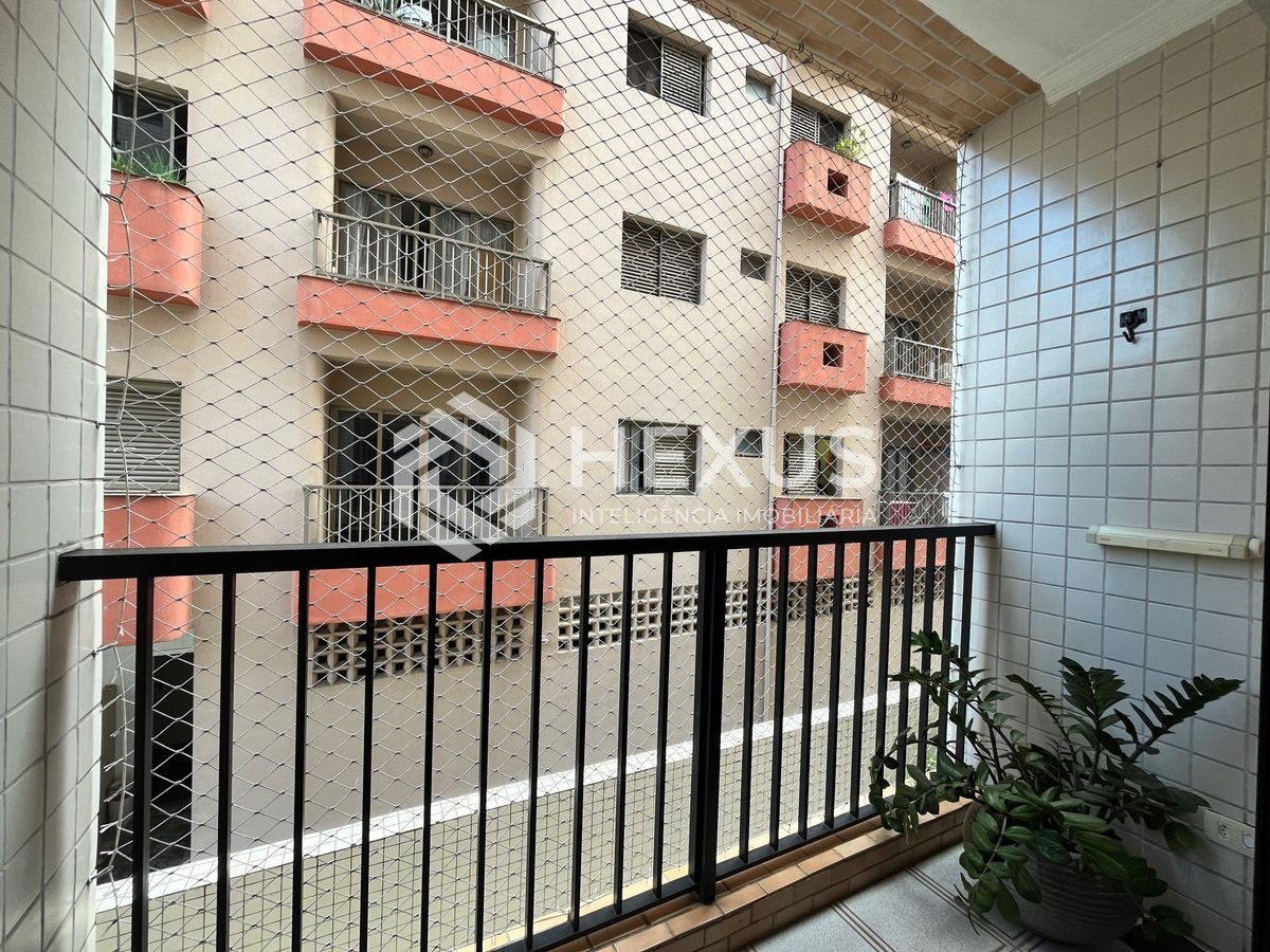 Foto 3 de Apartamento com varanda e lazer no prédio a venda na praia das Asturias, Guaruja