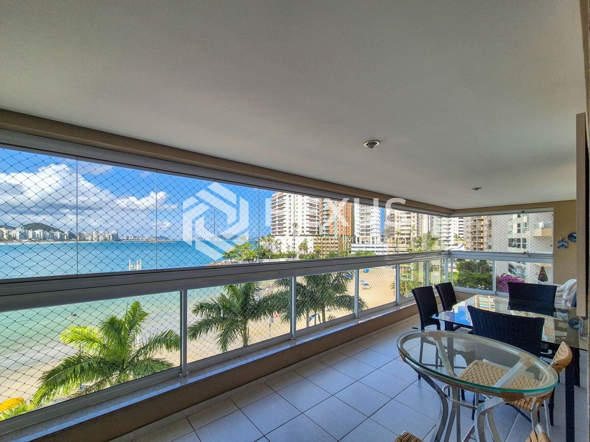 Foto 3 de Apartamento reformado frente mar com varanda gourmet e lazer em prédio novo na Praia das Asturias, Guaruja