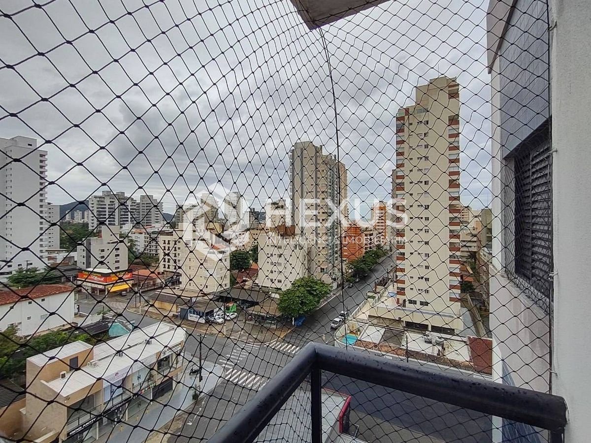 Foto 2 de Apartamento com varanda e lazer na Praia da Enseada, Guaruja